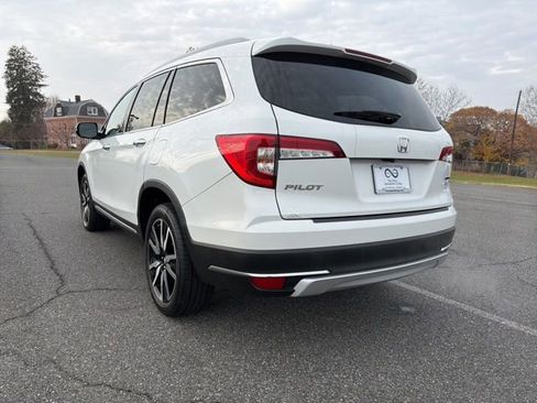 Used 2020 Honda Pilot Touring image 6