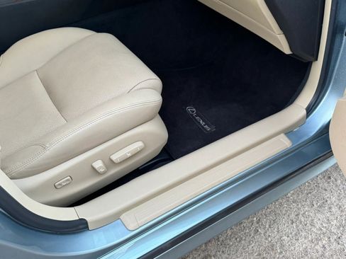 Used 2008 Lexus IS 250 RWD image 32