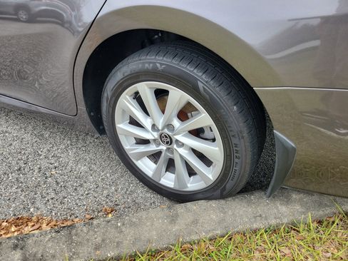 Used 2023 Toyota Camry LE image 23