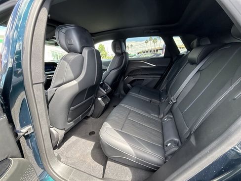 Used 2024 Cadillac Lyriq Luxury RWD image 12