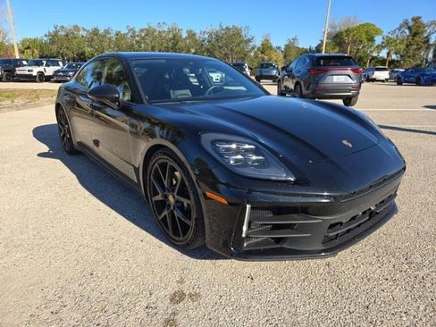 Used 2024 Porsche Panamera Base image 7