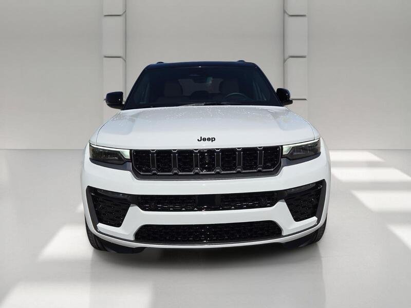 New 2027 Jeep Grand Cherokee Summit AWD/4WD image 8