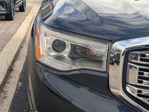 Used 2018 GMC Acadia Denali w/ Technology Package image 13