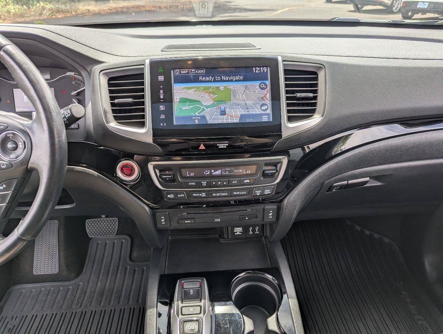 Used 2016 Honda Pilot Touring image 17