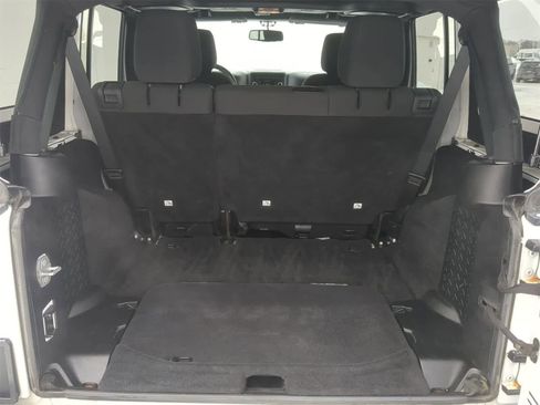 Used 2015 Jeep Wrangler Unlimited Sport w/ Quick Order Package 24S image 38