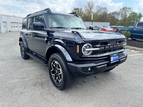 Used 2021 Ford Bronco Outer Banks AWD/4WD image 9
