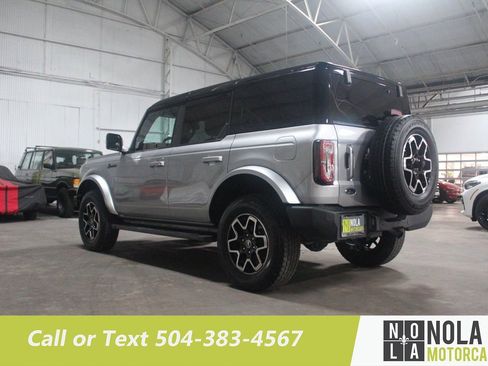 Used 2024 Ford Bronco Outer Banks AWD/4WD image 16