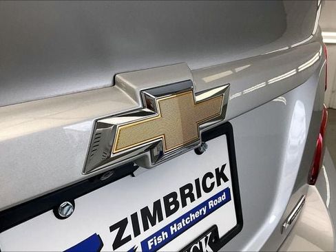 Used 2017 Chevrolet Sonic Premier FWD image 31