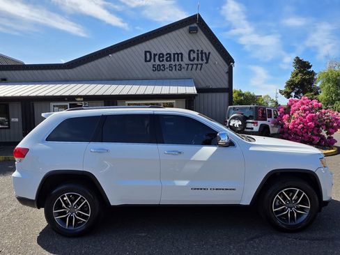 Used 2019 Jeep Grand Cherokee Limited image 2