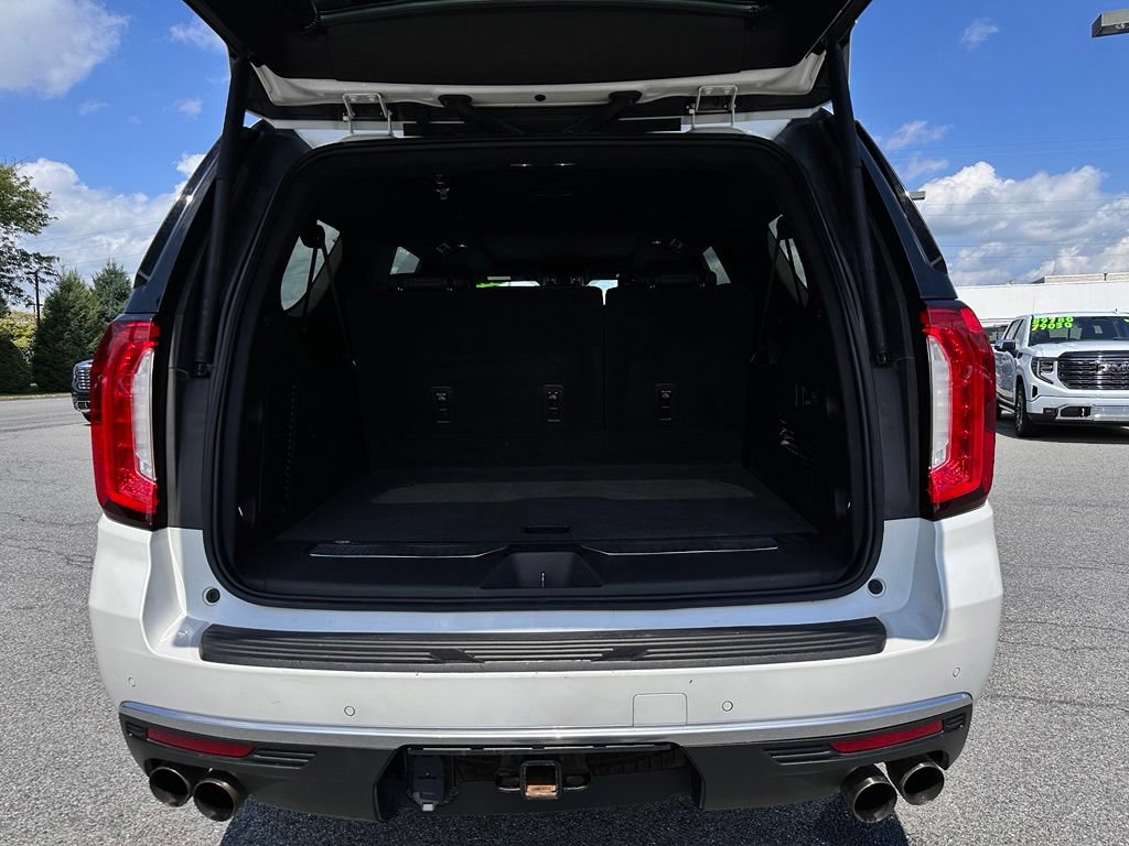 Certified 2021 GMC Yukon XL Denali w/ Denali Ultimate Package AWD/4WD image 47