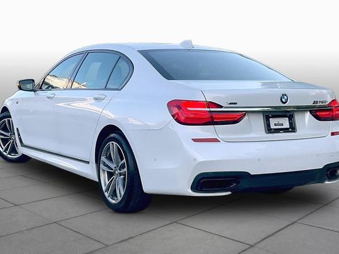 Used 2019 BMW 750i xDrive w/ M Sport Package AWD/4WD image 11