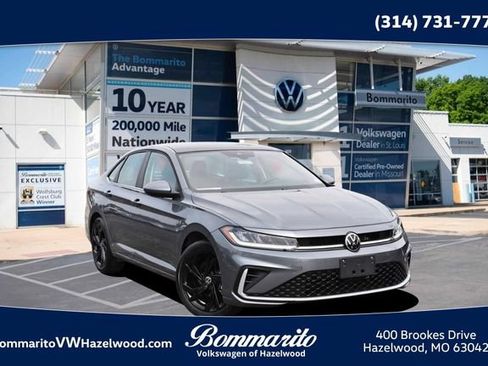 Certified 2026 Volkswagen Jetta SE w/ Black Wheel Package FWD image 1