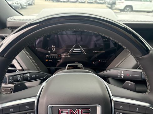 New 2026 GMC Yukon XL Elevation w/ Elevation Premium Package AWD/4WD image 17