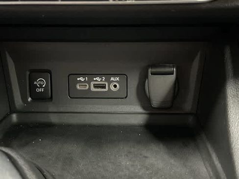 Used 2025 Nissan Sentra SV w/ All-Weather Package FWD image 25