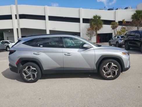 Used 2024 Hyundai Tucson Limited image 7