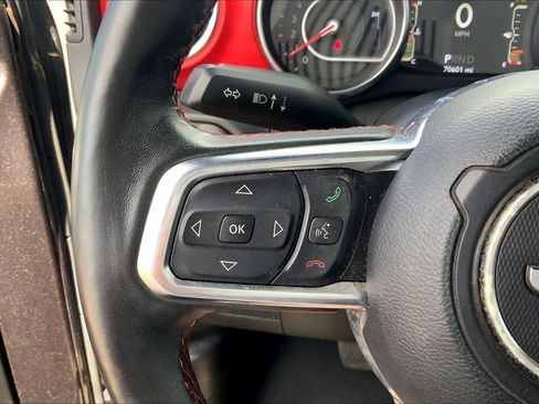 Used 2018 Jeep Wrangler Unlimited Rubicon w/ Dual Top Group AWD/4WD image 24