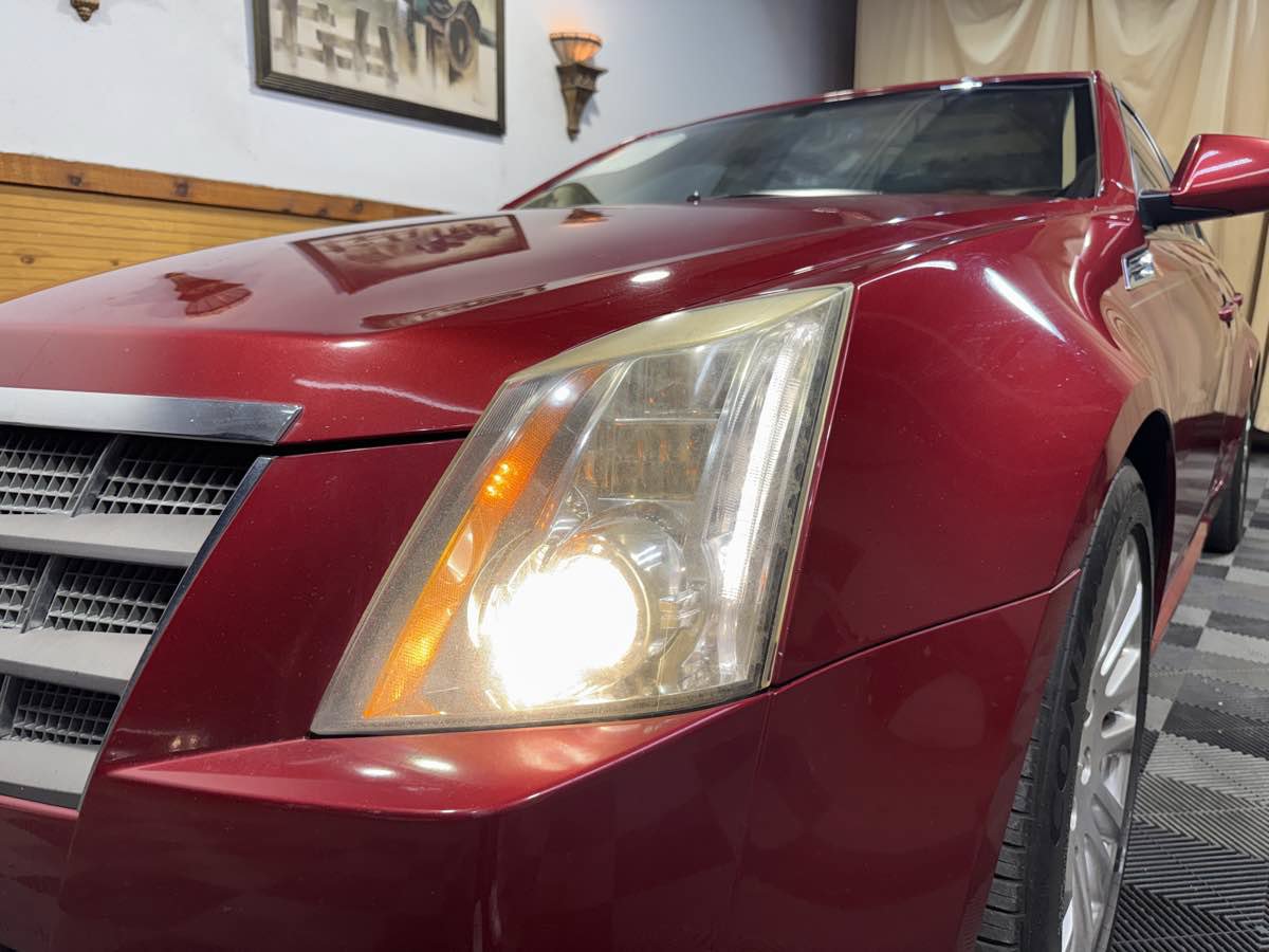 Used 2010 Cadillac CTS Performance w/ Performance Luxury Package RWD image 5