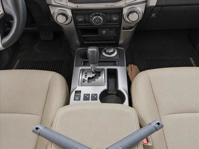 Used 2018 Toyota 4Runner SR5 Premium AWD/4WD image 12