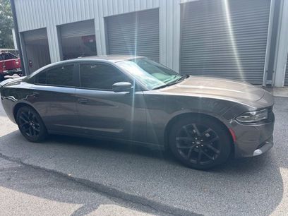 Used 2020 Dodge Charger SXT w/ Blacktop Package