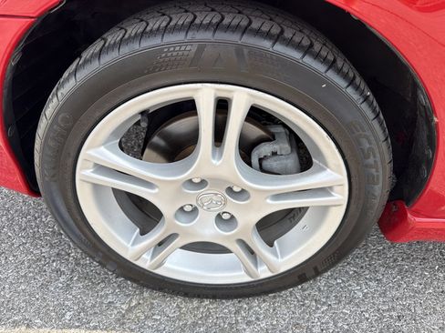 Used 2005 MAZDA MX-5 Miata w/ Convenience Pkg RWD image 29