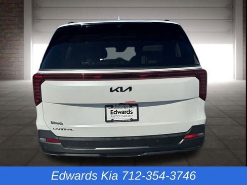New 2026 Kia Carnival SX Prestige image 6
