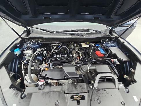 Certified 2024 Honda CR-V EX image 12
