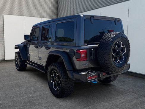 Used 2021 Jeep Wrangler Unlimited Rubicon 4xe w/ Cold Weather Group AWD/4WD image 11