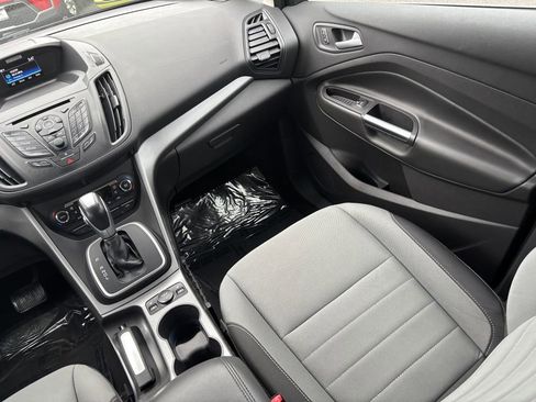 Used 2016 Ford C-MAX SE w/ Equipment Group 201A image 23