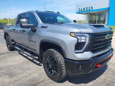 New 2026 Chevrolet Silverado 2500 LT w/ Trail Boss Package AWD/4WD image 2