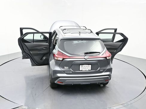 Used 2024 Nissan Kicks SV w/ Interior Electronics Package FWD image 23