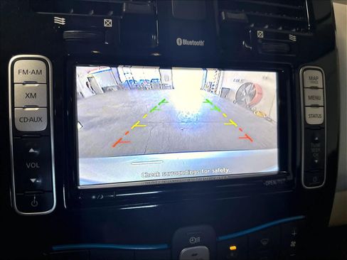 Used 2015 Nissan Leaf SV w/ LED & Quick Charge Package FWD image 22