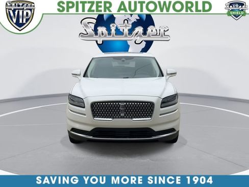 Used 2023 Lincoln Nautilus Reserve AWD/4WD image 4