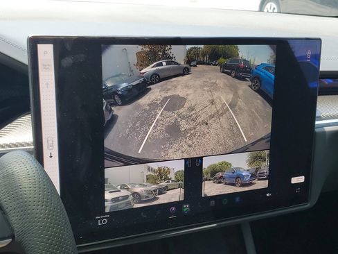 Used 2022 Tesla Model X Plaid AWD/4WD image 28