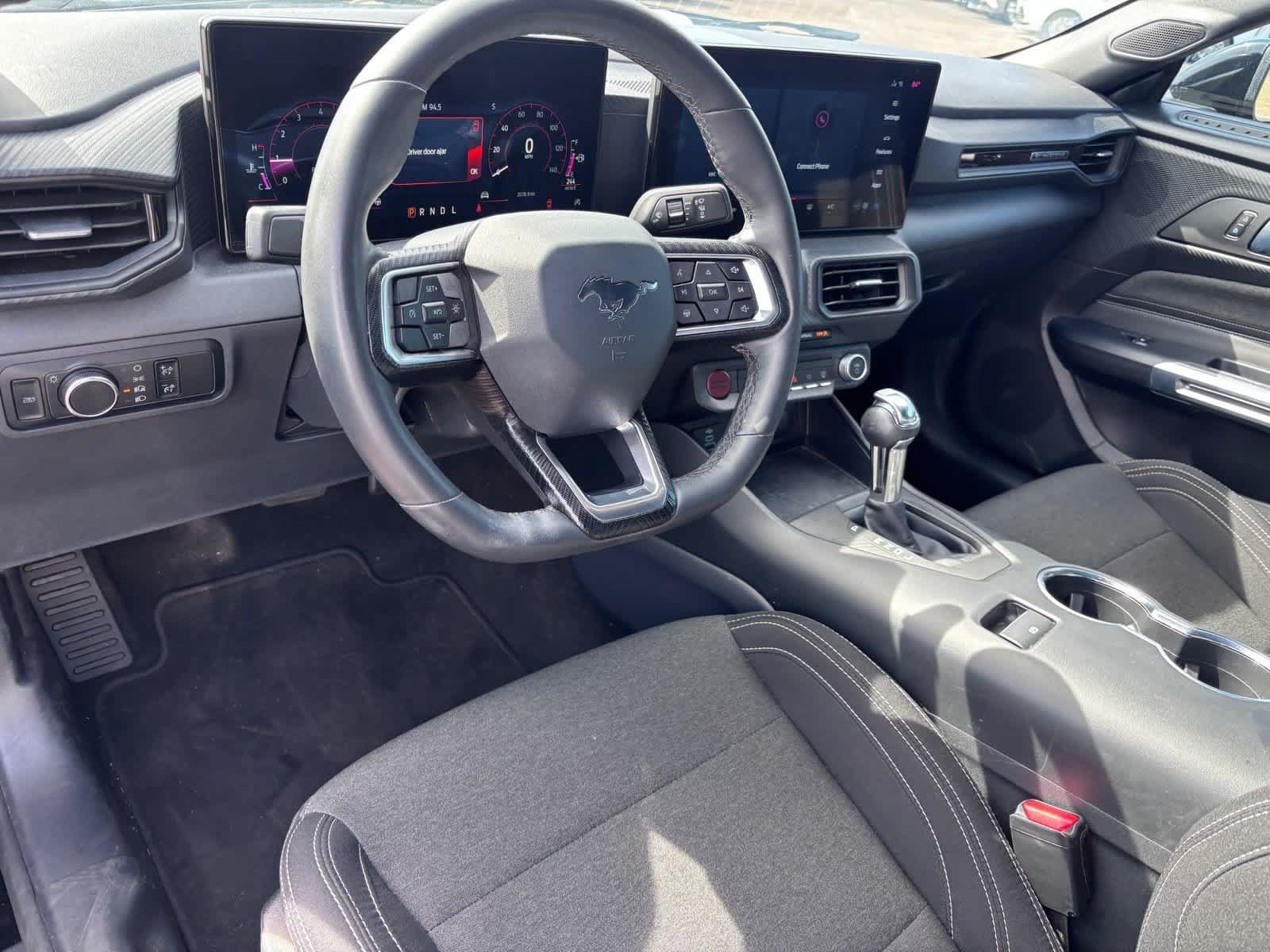 Used 2024 Ford Mustang Coupe RWD image 13
