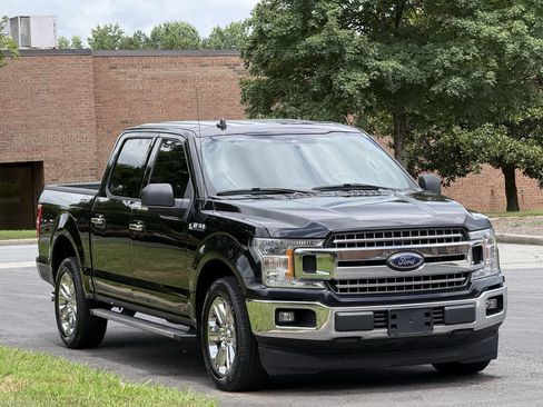 Used 2019 Ford F150 XLT w/ Equipment Group 302A Luxury RWD image 3