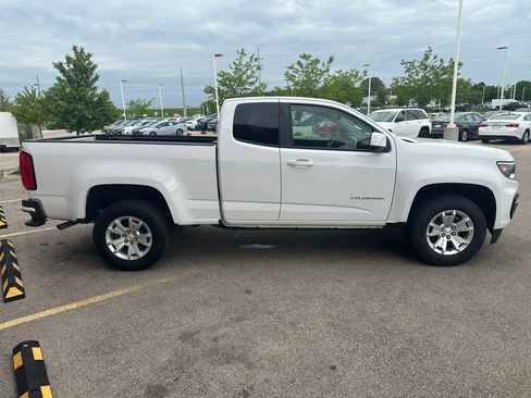 Used 2021 Chevrolet Colorado LT w/ Fleet Safety Package RWD image 4