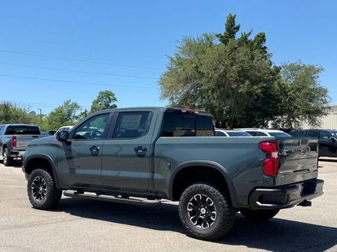 New 2026 Chevrolet Silverado 1500 ZR2 AWD/4WD image 5