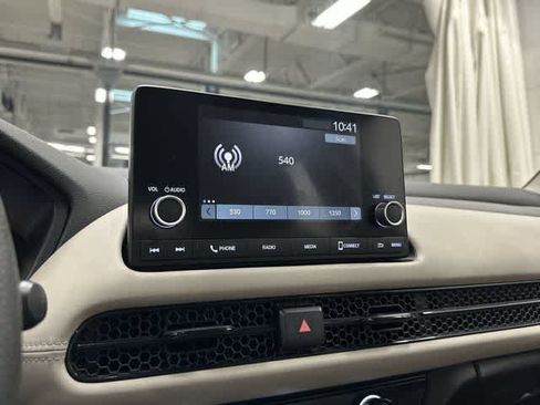 Used 2024 Honda HR-V LX image 22