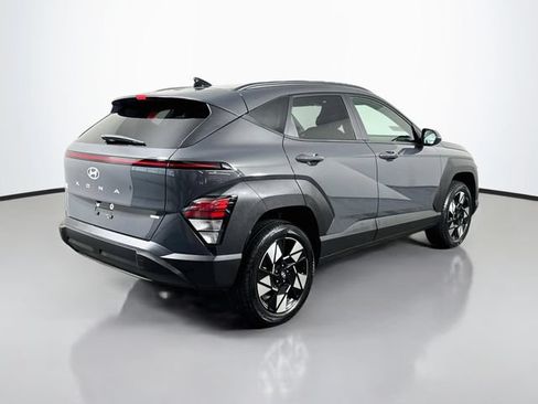 Used 2024 Hyundai Kona SEL w/ Convenience Package AWD/4WD image 8