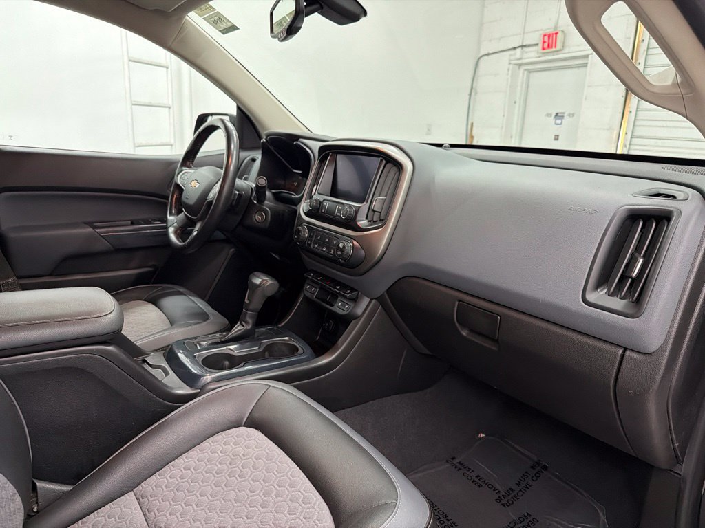 Used 2019 Chevrolet Colorado Z71 RWD image 34