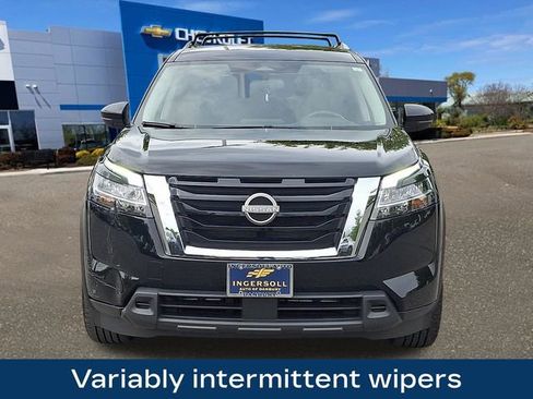 Used 2022 Nissan Pathfinder SV AWD/4WD image 23