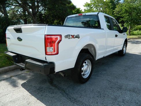 Used 2017 Ford F150 XL w/ Equipment Group 101A Mid AWD/4WD image 7