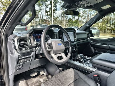 Used 2021 Ford F150 XLT w/ Equipment Group 302A High image 10