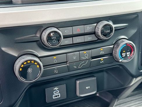 New 2026 Ford F250 XL w/ 360-Degree Camera Package AWD/4WD image 10
