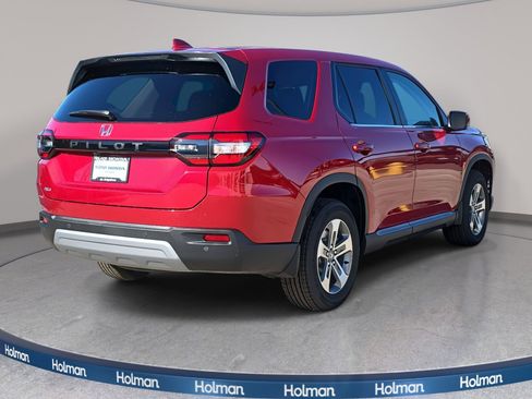 New 2025 Honda Pilot EX-L image 5