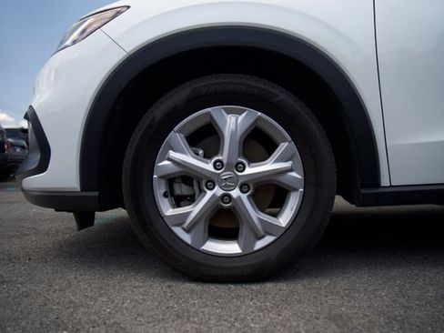 Used 2024 Honda HR-V LX image 9