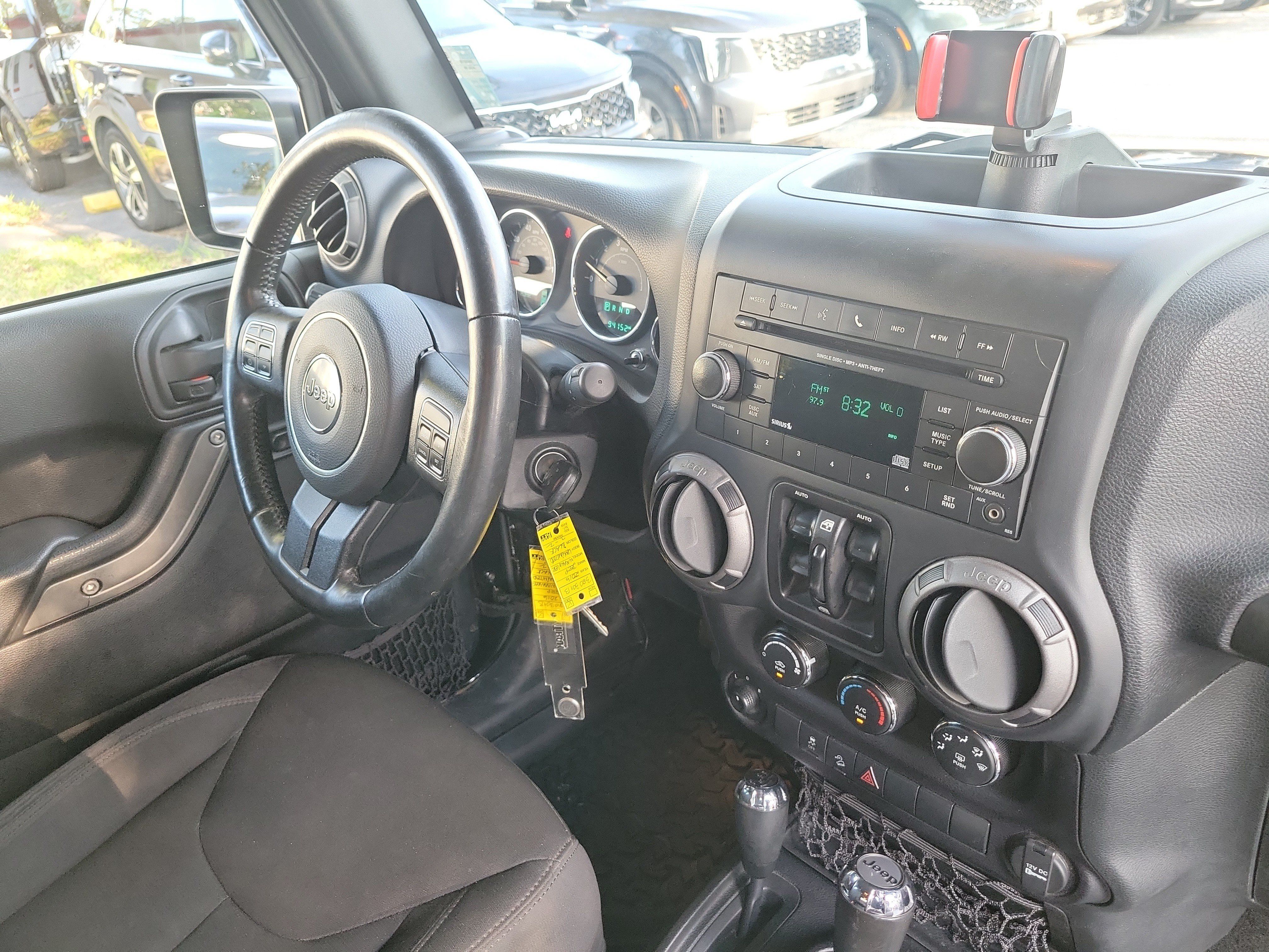 Used 2016 Jeep Wrangler Unlimited Sport w/ Quick Order Package 24S AWD/4WD image 8