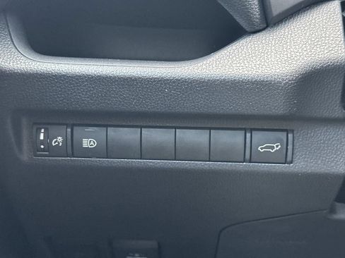 Used 2024 Toyota RAV4 XLE Premium FWD image 26