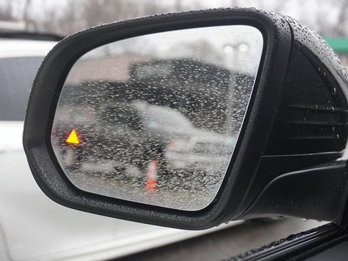 Used 2021 Mercedes-Benz GLS 580 4MATIC w/ Exclusive Trim Package image 42