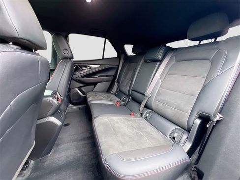 Used 2025 Chevrolet Blazer EV RS image 24